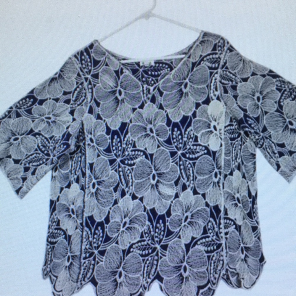 Multicolored 3/4 Sleeve Boxy Blouse